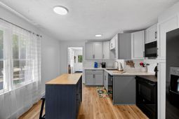 116 Underhill Road photo 4