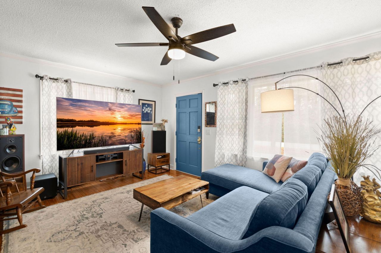 116 Underhill Road Photo 6