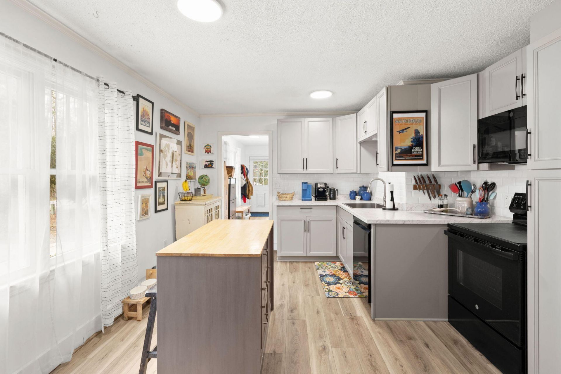 116 Underhill Road Photo 6