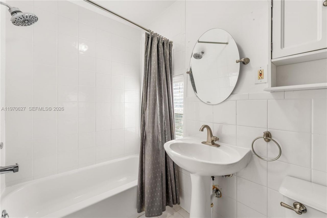 745 NE 88th St, Miami, FL 33138 Photo