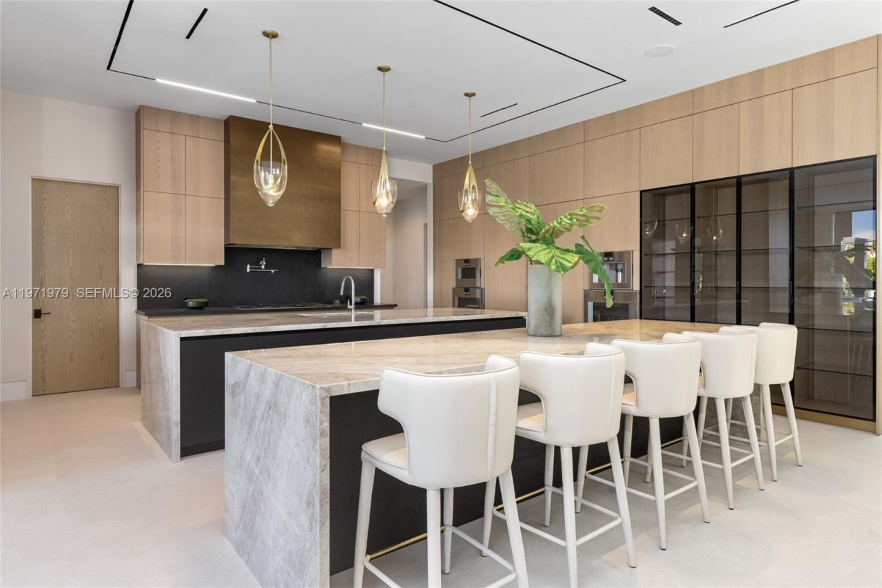 23 Isla Bahia Dr, Fort Lauderdale, FL 33316 Photo