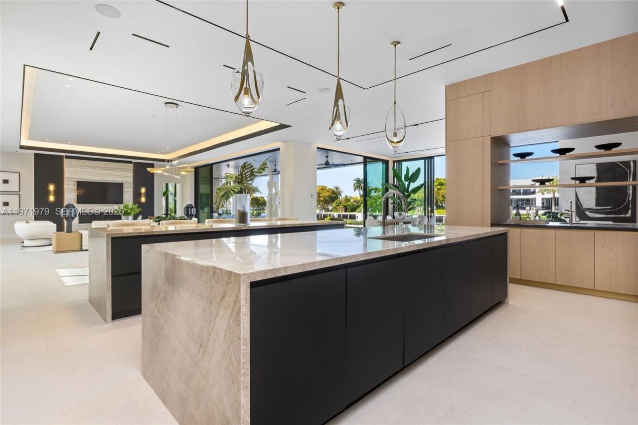 23 Isla Bahia Dr, Fort Lauderdale, FL 33316 Photo