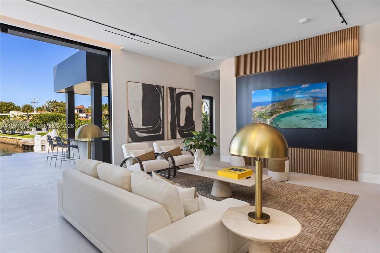 23 Isla Bahia Dr, Fort Lauderdale, FL 33316 Photo