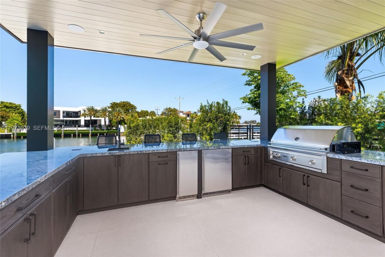 23 Isla Bahia Dr, Fort Lauderdale, FL 33316 Photo