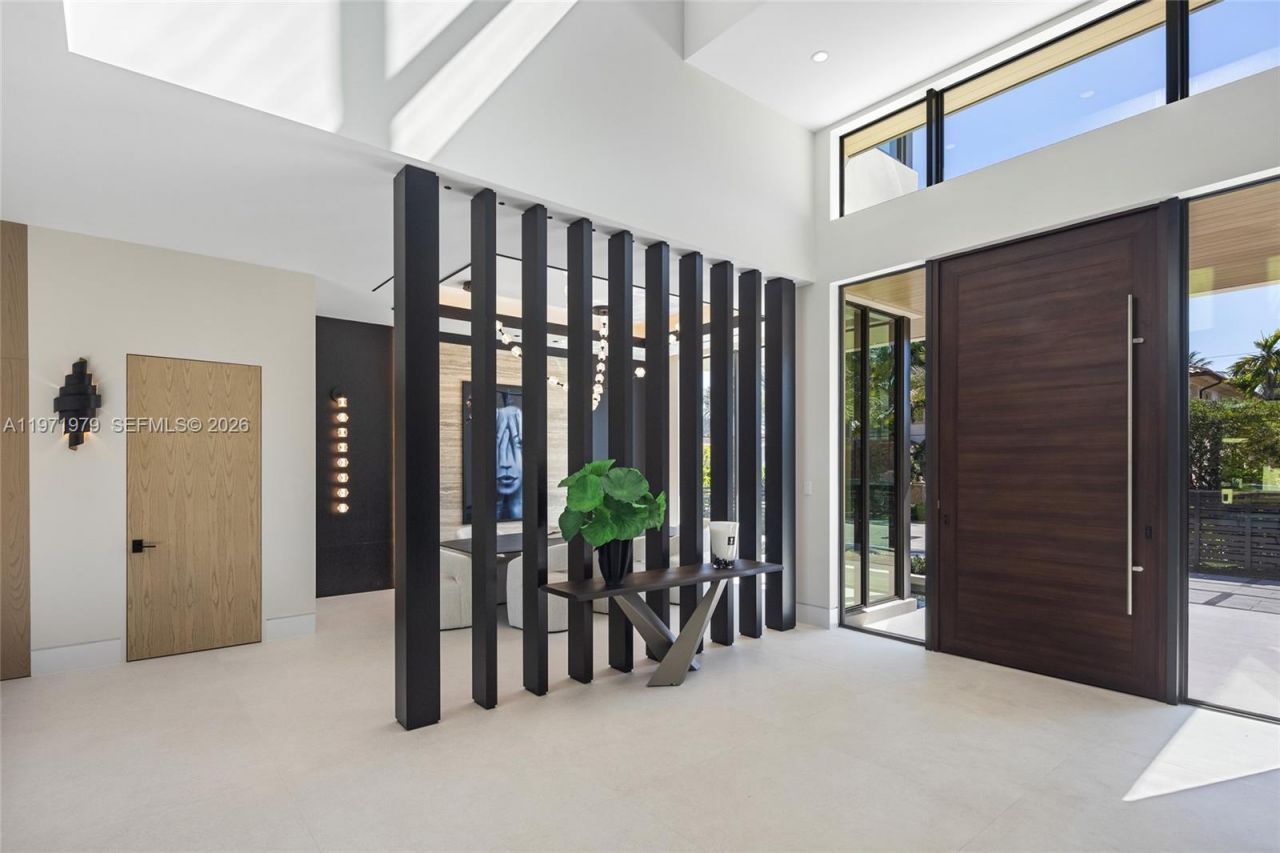 23 Isla Bahia Dr, Fort Lauderdale, FL 33316 Photo