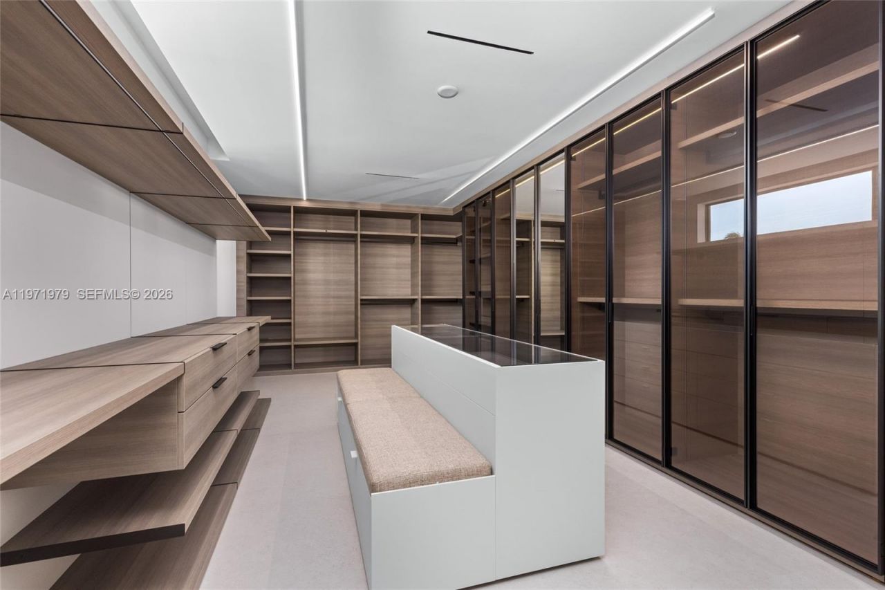 23 Isla Bahia Dr, Fort Lauderdale, FL 33316 Photo