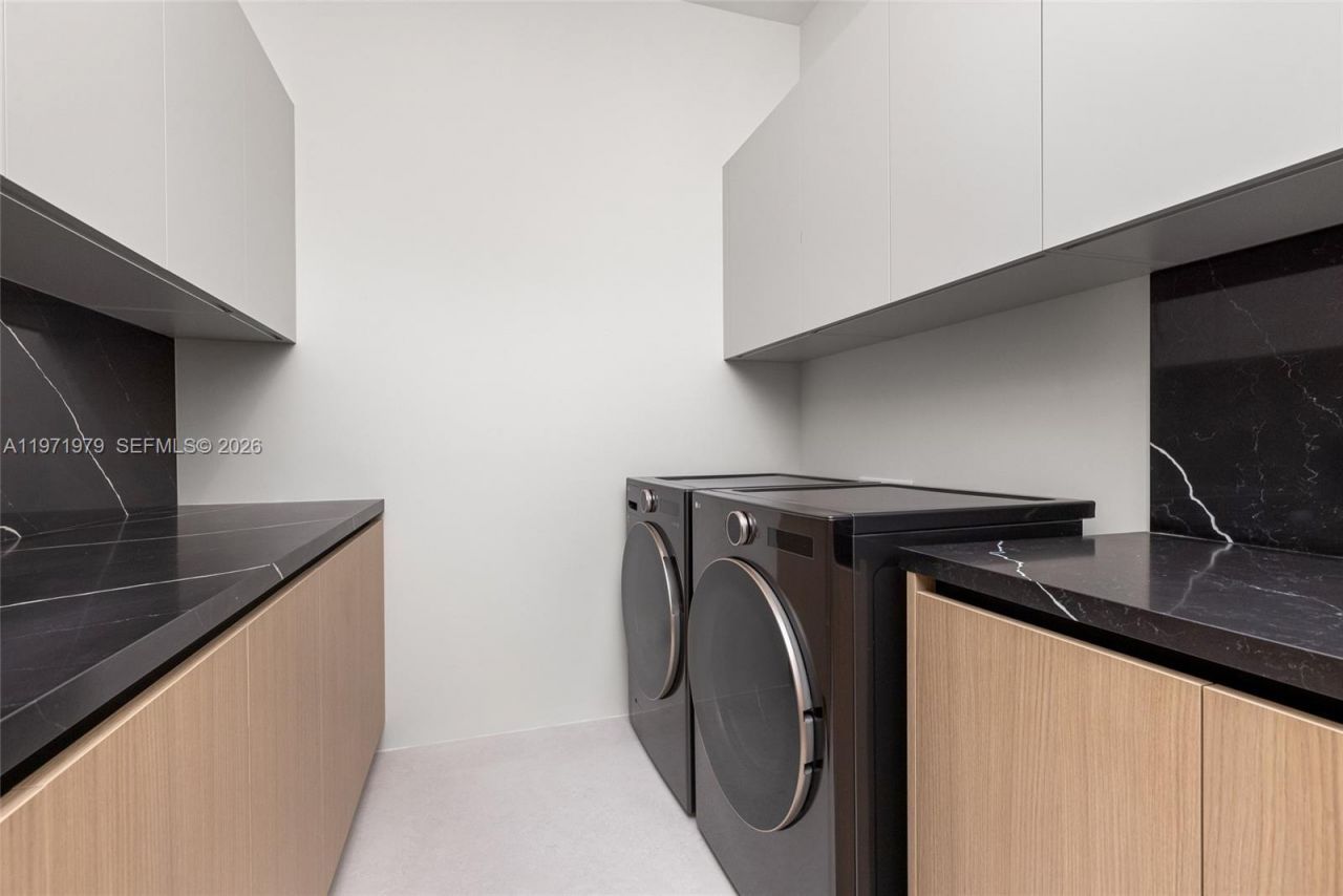 23 Isla Bahia Dr, Fort Lauderdale, FL 33316 Photo