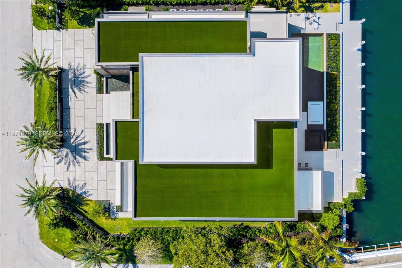 23 Isla Bahia Dr, Fort Lauderdale, FL 33316 Photo