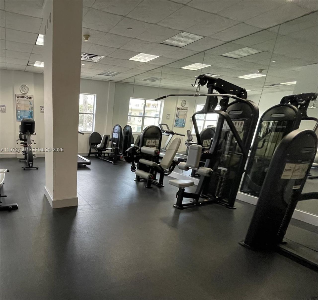 401 69th St , Unit 1204, Miami Beach, FL 33141 Photo