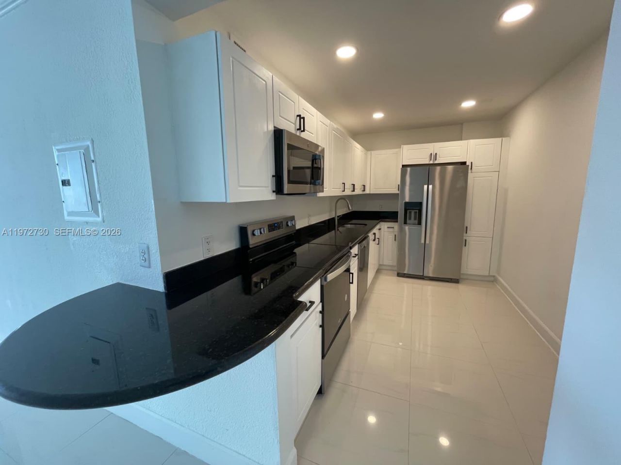 401 69th St , Unit 1204, Miami Beach, FL 33141 Photo