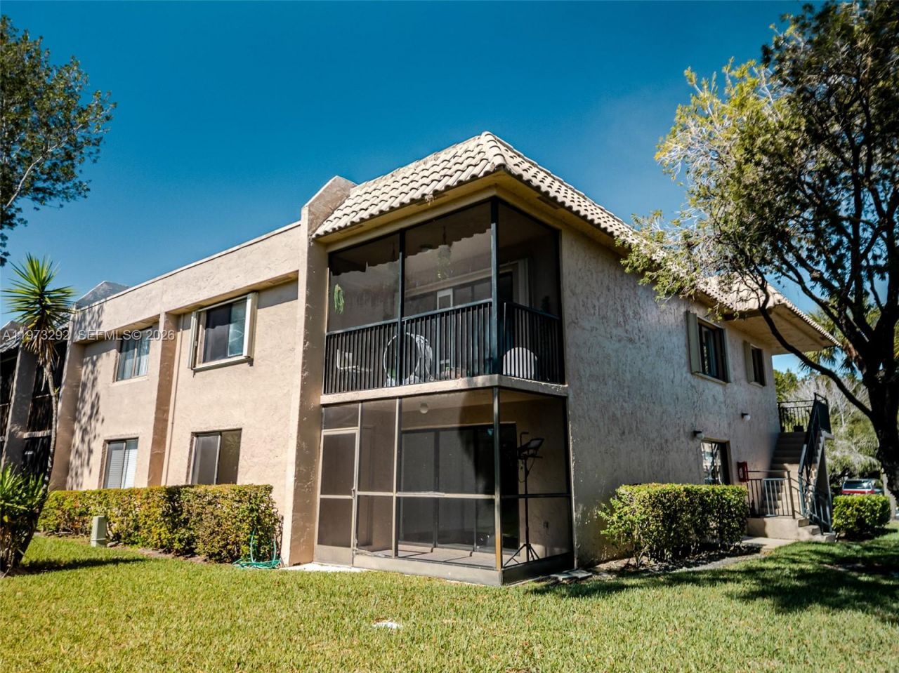 370 Racquet Club Rd , Unit 101, Weston, FL 33326 Photo