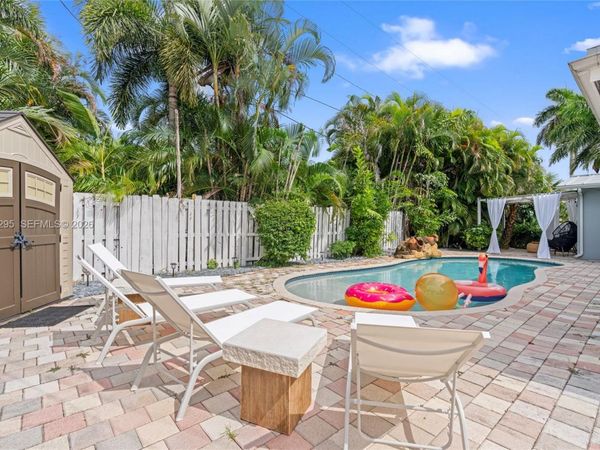 5900 NE 15th Ave , Fort Lauderdale, FL 33334