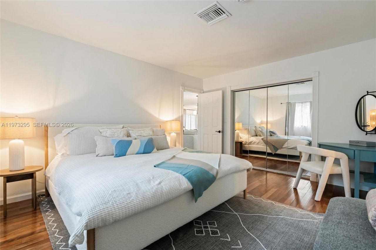 5900 NE 15th Ave , Fort Lauderdale, FL 33334 Photo