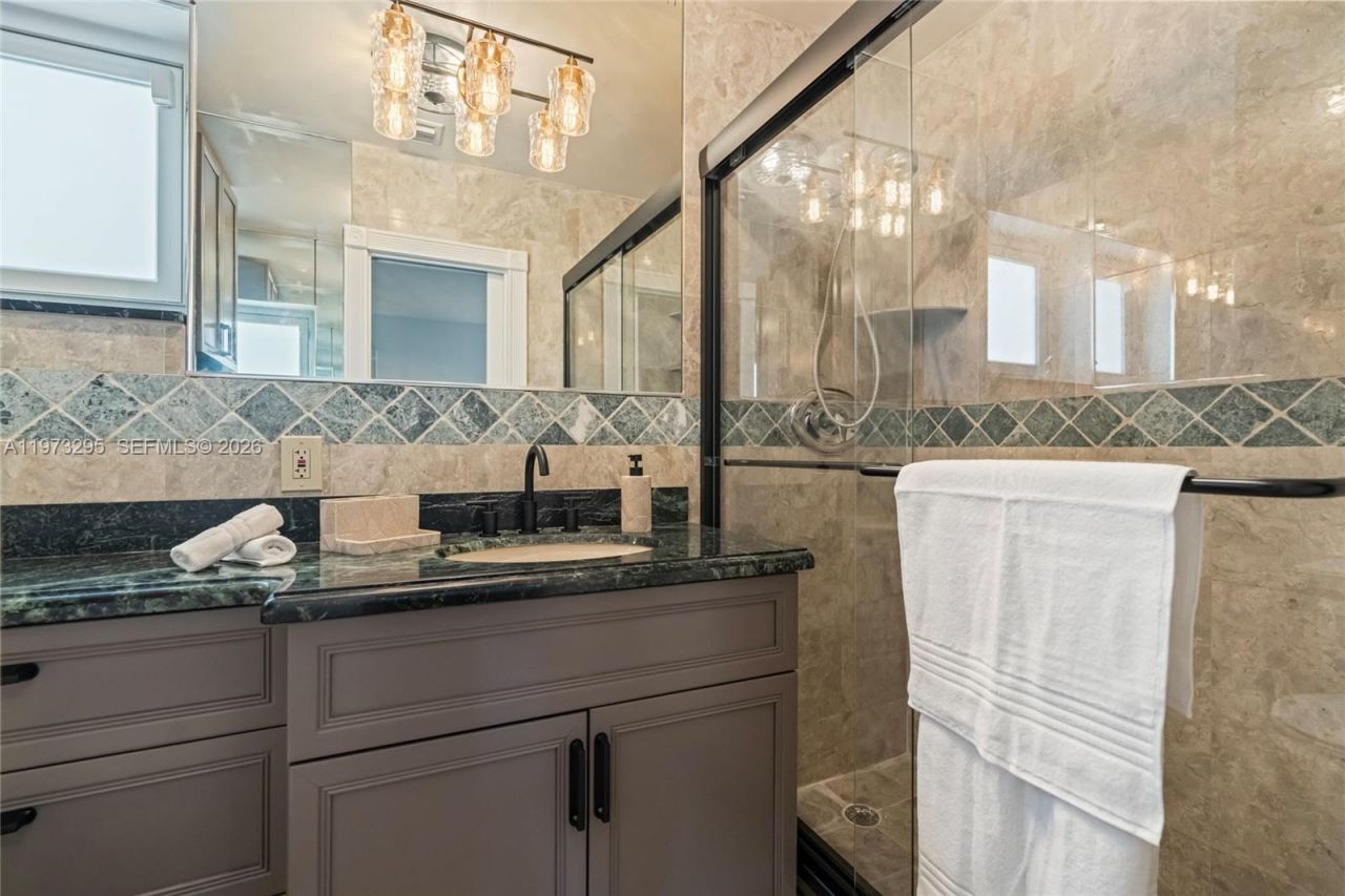 5900 NE 15th Ave , Fort Lauderdale, FL 33334 Photo