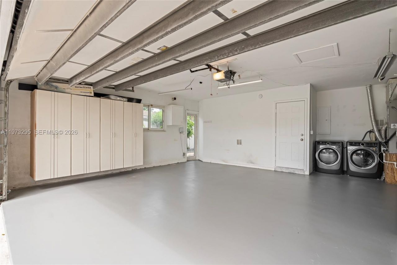 5900 NE 15th Ave , Fort Lauderdale, FL 33334 Photo