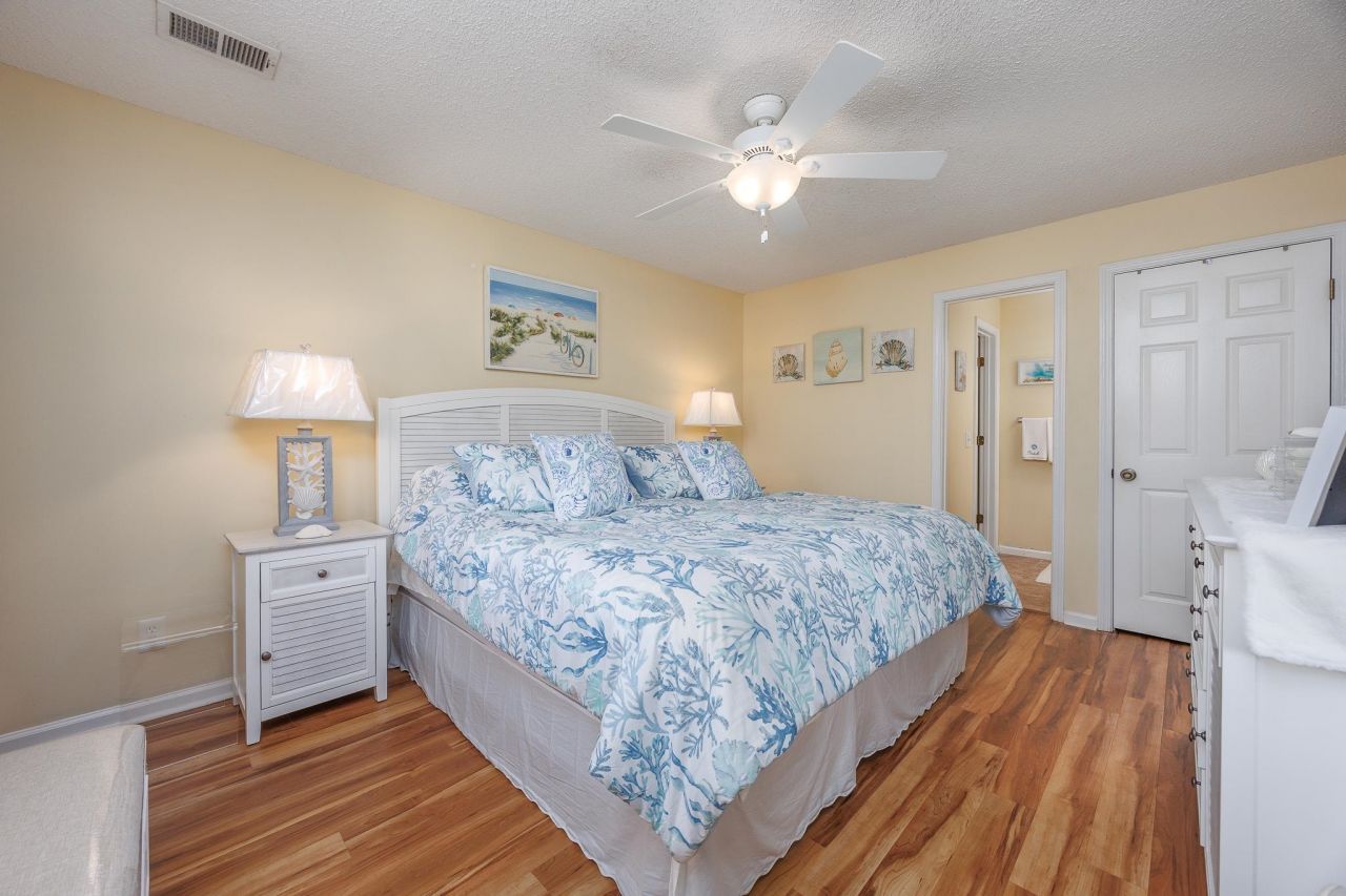 1900 Duffy St.  Photo 22