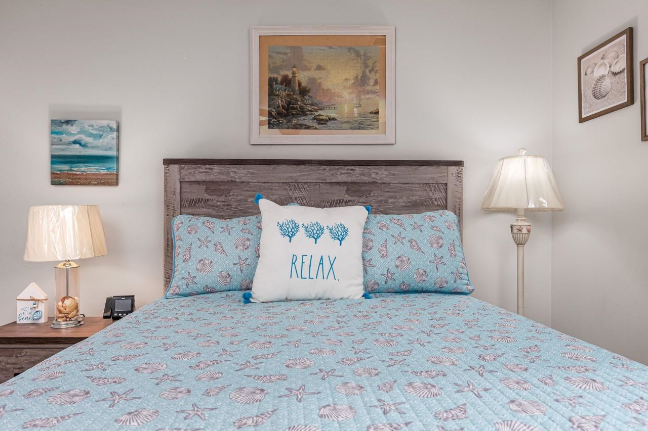 1900 Duffy St.  Photo 27