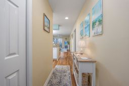 1900 Duffy St.  photo 4