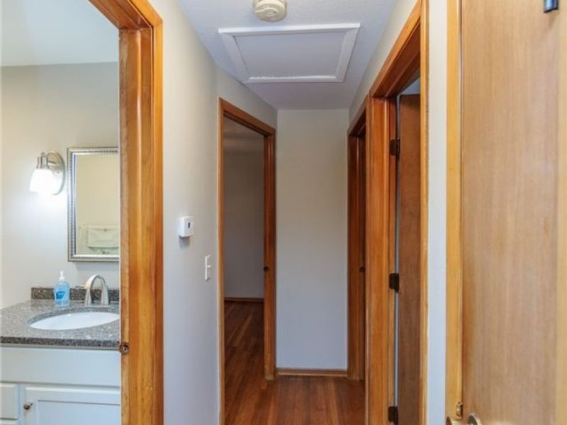 913 Rosewood Drive, Elyria, OH 44035 Photo 23