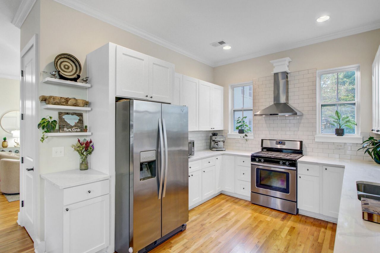 1086 Buist Avenue Photo 12