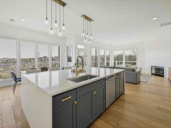 5000 Valburn CT, Austin, TX 78731
