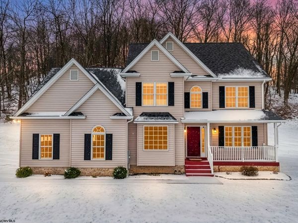 137 Thistledown Lane, Morgantown, WV 26508