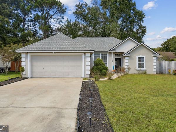 106 Harvest Moon Way, Kingsland, GA 31548