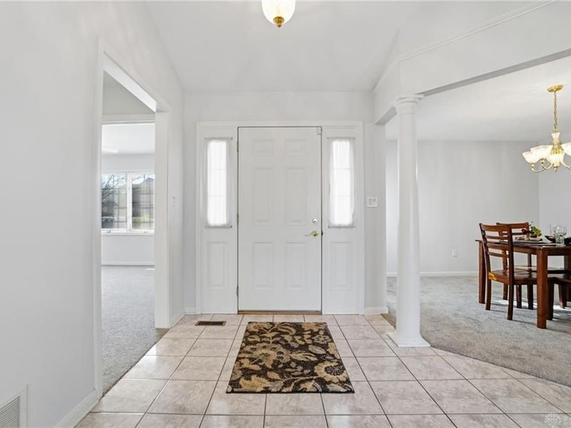 7016 Rosecliff Place, Dayton, OH 45459 Photo 10