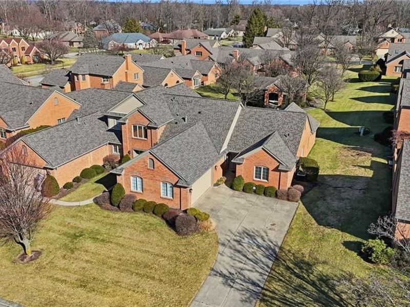 7016 Rosecliff Place, Dayton, OH 45459 Photo 2