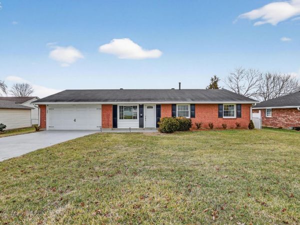 694 Park Avenue, Springdale, OH 45246