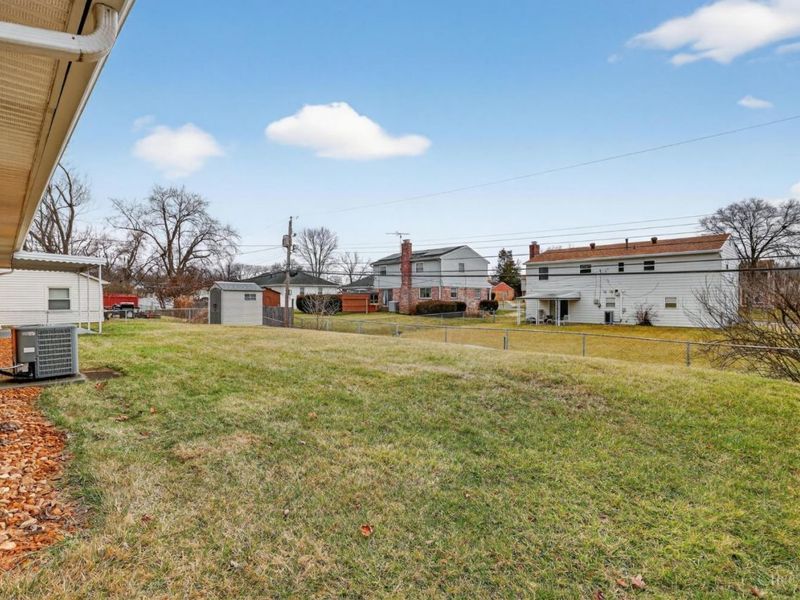 694 Park Avenue, Springdale, OH 45246 Photo 10