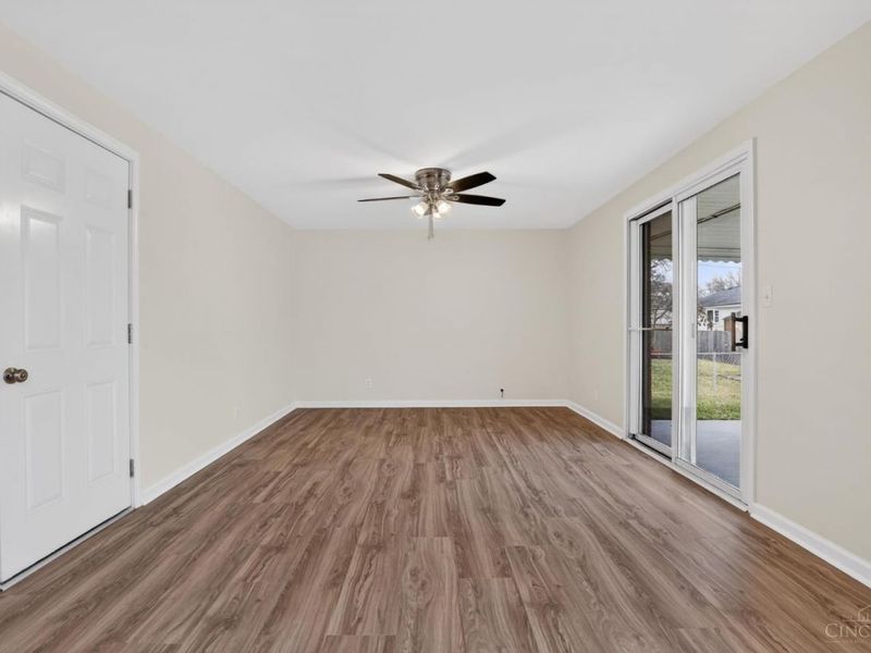 694 Park Avenue, Springdale, OH 45246 Photo 14