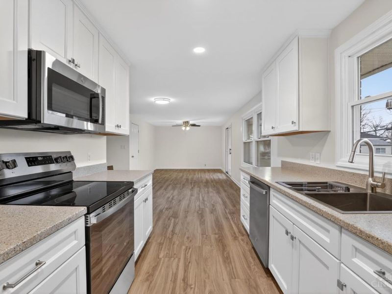 694 Park Avenue, Springdale, OH 45246 Photo 21