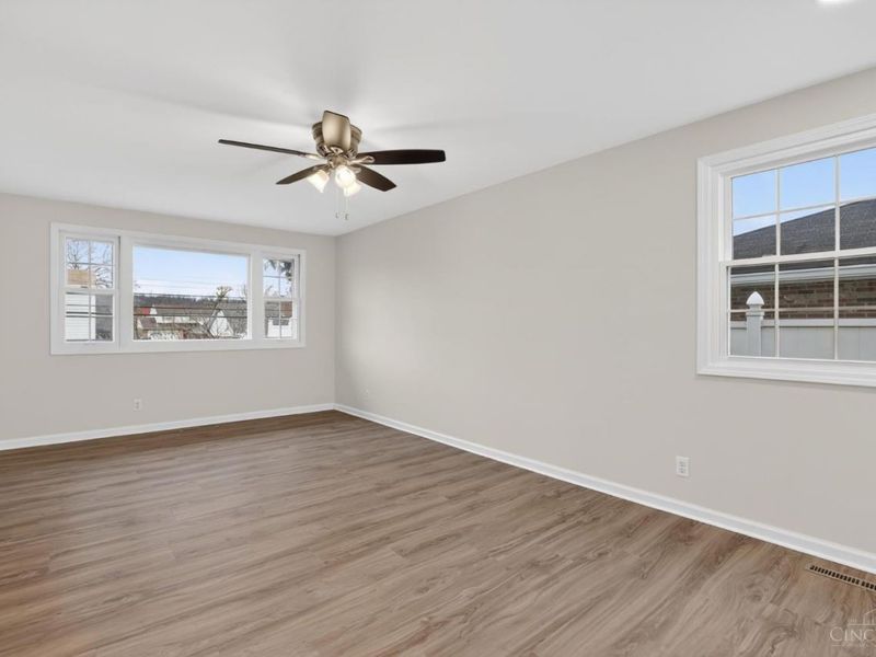 694 Park Avenue, Springdale, OH 45246 Photo 23