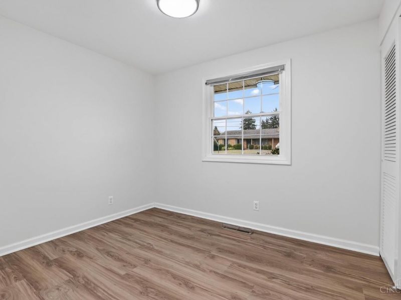 694 Park Avenue, Springdale, OH 45246 Photo 29