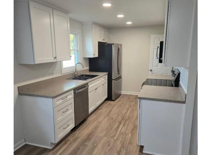 694 Park Avenue, Springdale, OH 45246 Photo 7