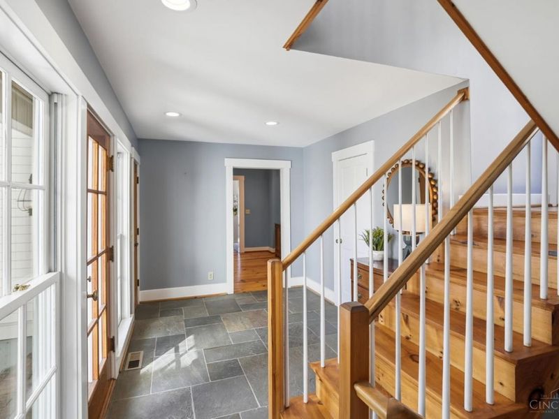 9200 Indian Hill Road, Indian Hill, OH 45243 Photo 18