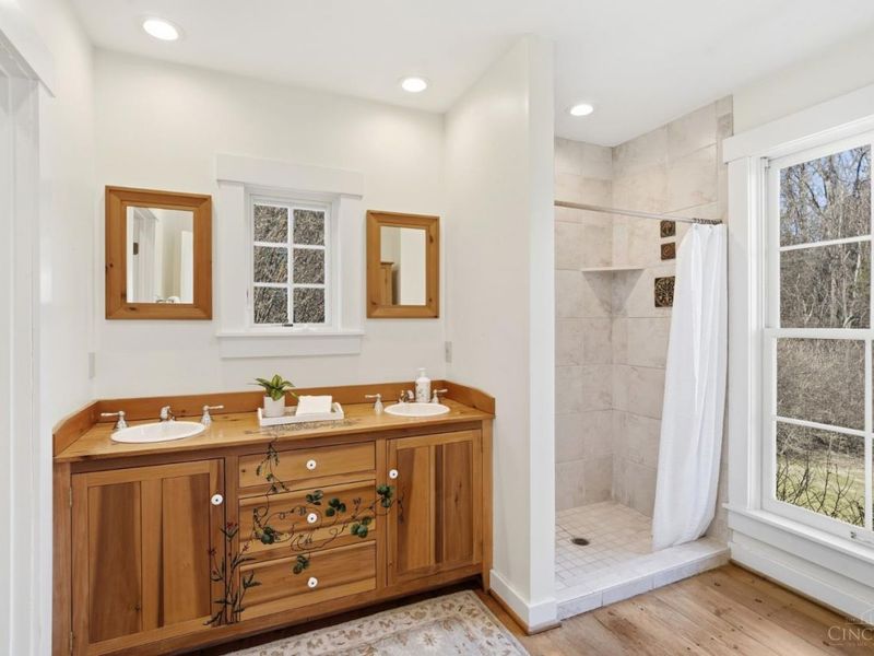 9200 Indian Hill Road, Indian Hill, OH 45243 Photo 25