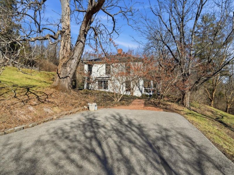 9200 Indian Hill Road, Indian Hill, OH 45243 Photo 54