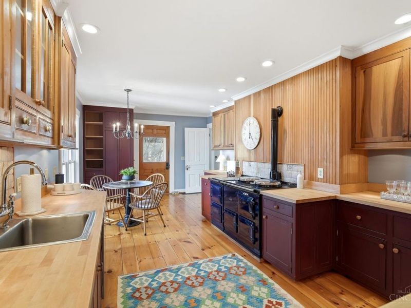 9200 Indian Hill Road, Indian Hill, OH 45243 Photo 9