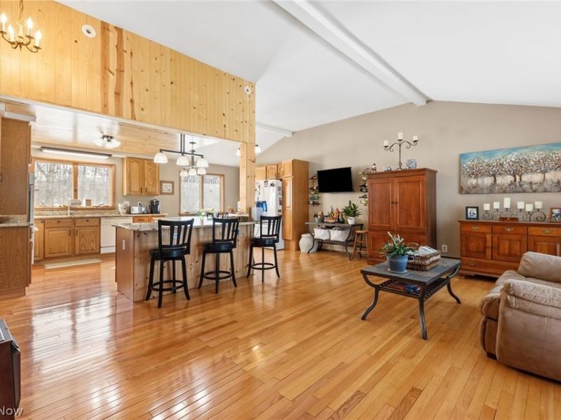 5729 Forest Ridge Drive, North Olmsted, OH 44070 Photo 10