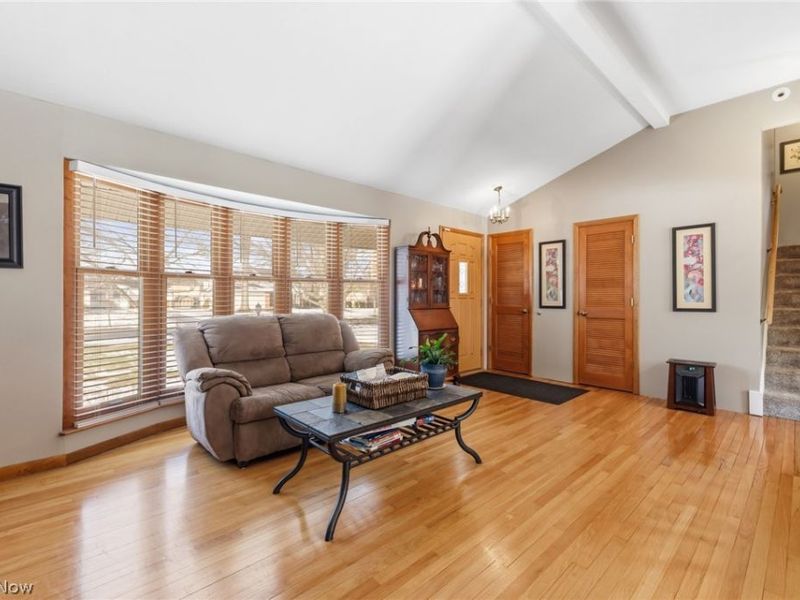 5729 Forest Ridge Drive, North Olmsted, OH 44070 Photo 11