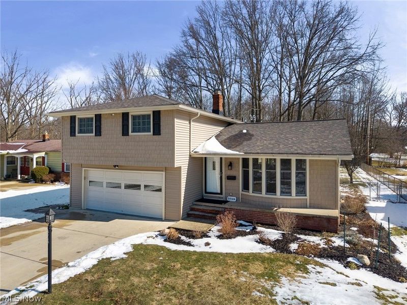 5729 Forest Ridge Drive, North Olmsted, OH 44070 Photo 42