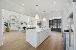 317 Regatta Road  photo 4