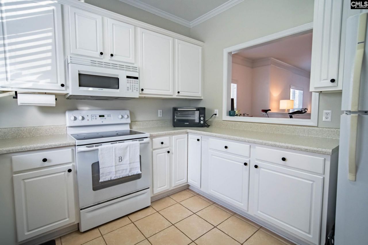 235 Forest Green Drive  Photo 16