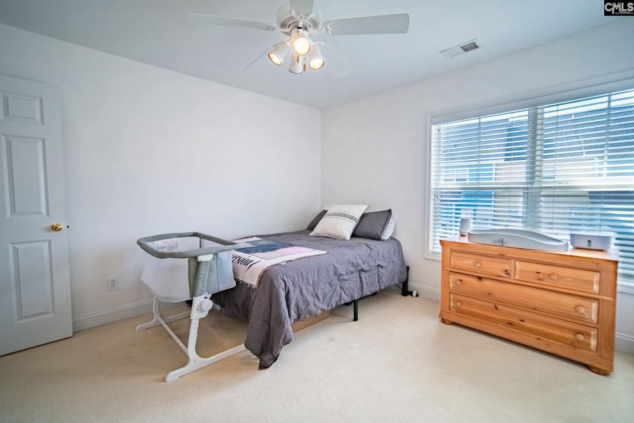 235 Forest Green Drive  Photo 28