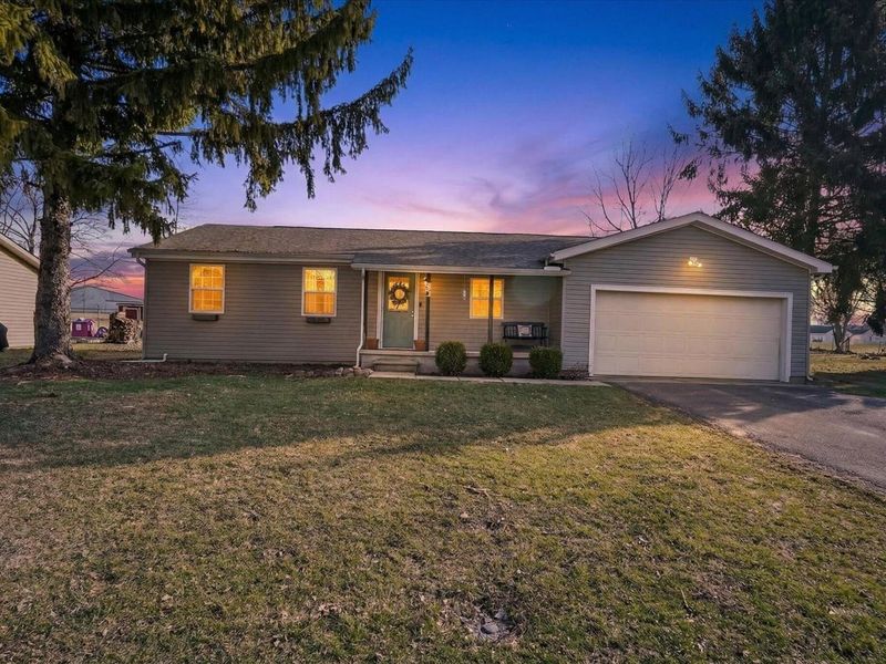 242 Jacqueline Drive, London, OH 43140 Photo 3