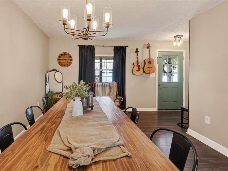 242 Jacqueline Drive, London, OH 43140 Photo 8