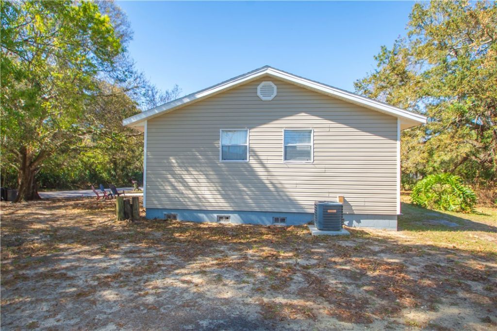 117 Acorn Terrace, Sebastian, FL 32958 Photo
