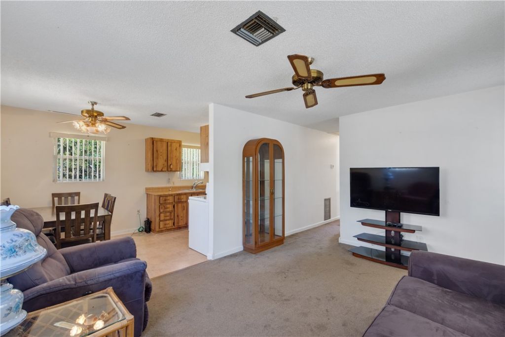 117 Acorn Terrace, Sebastian, FL 32958 Photo